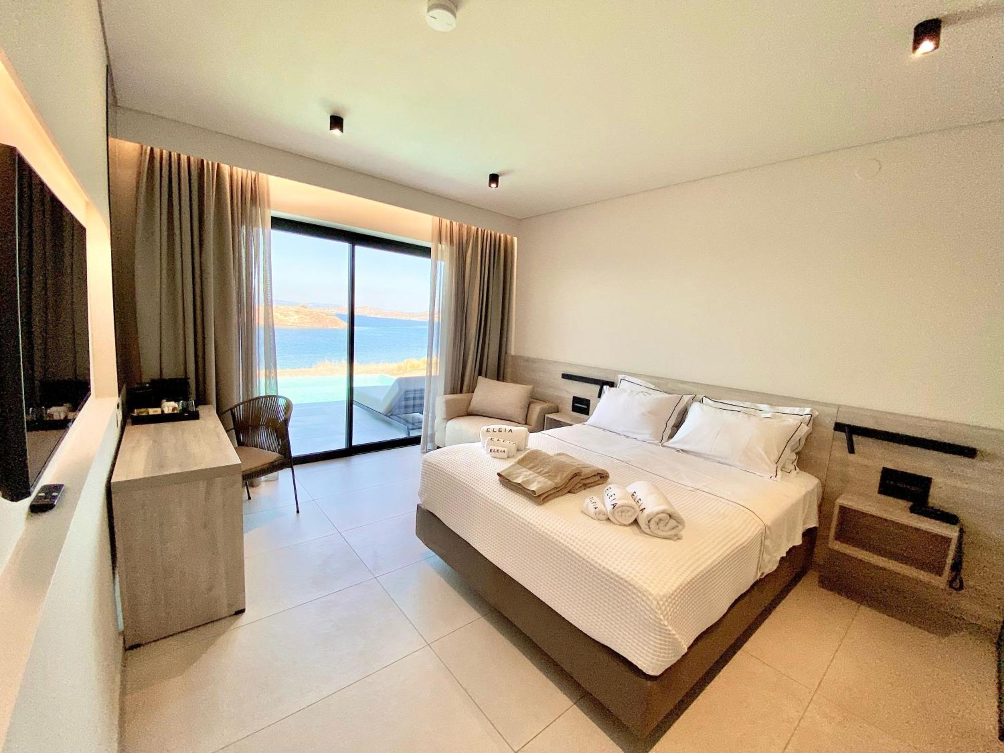 Eleia Seafront Rooms & Villas Petra  Dış mekan fotoğraf