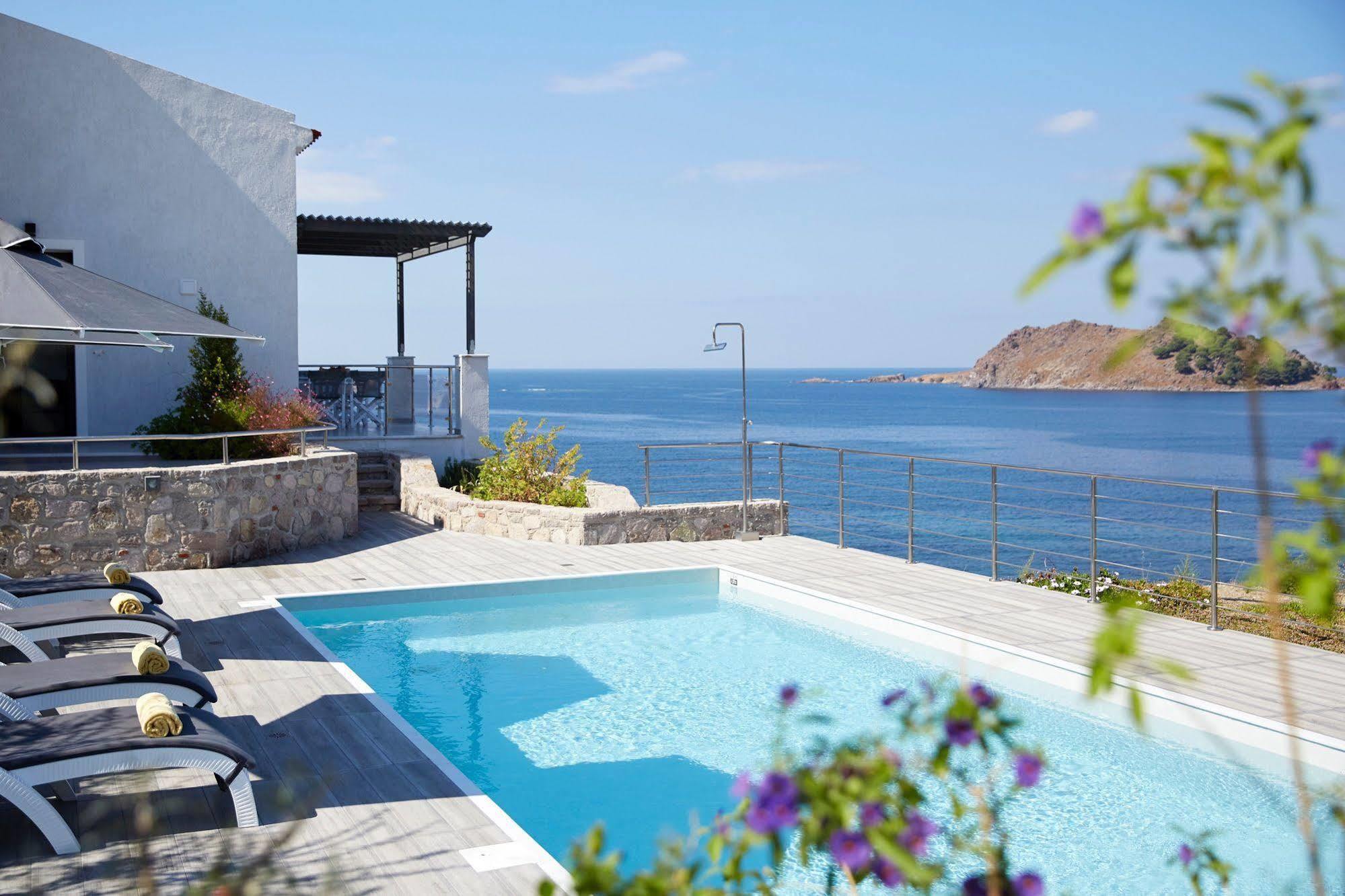 Eleia Seafront Rooms & Villas Petra  Dış mekan fotoğraf
